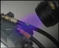 phát hiện rò rỉ dầu bằng ánh sáng