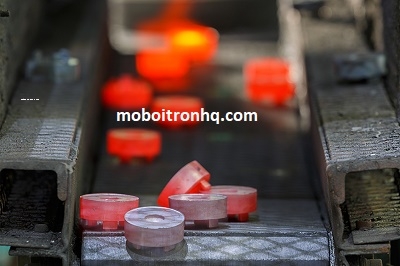 tôi kim loại bằng dầu