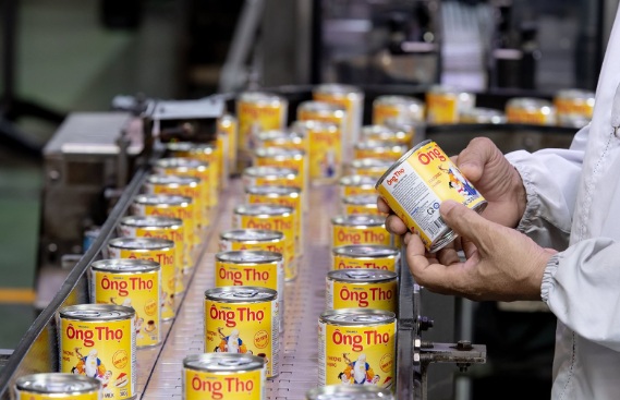 dau-mo-boi-tron-cho-day-chuyen-san-xuat-sua-dac