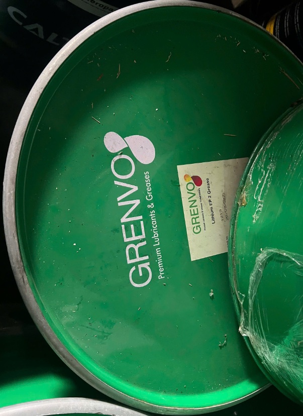 mo-boi-tron-grenvo-ep-2-grease-tuong-duong-thay-the-total-multis-ep-2