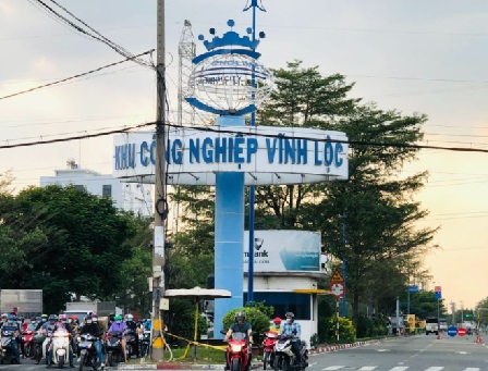 ban-dau-may-nen-khi-tai-kcn-vinh-loc-tphcm