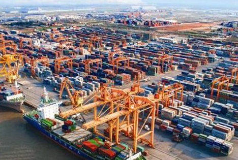 ban-dau-may-nen-khi-tai-kcn-dich-vu-cang-bien-bac-lieu