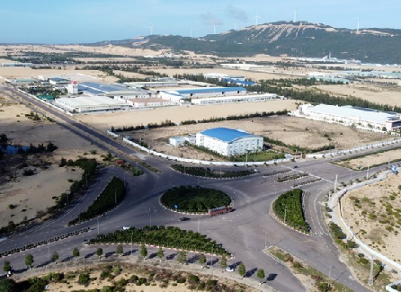 ban-dau-dong-co-tai-cum-cong-nghiep-du-tu-binh-dinh