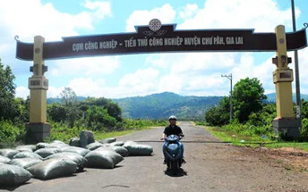 dai-ly-ban-mo-boi-tron-grenvo-tai-cum-cn-chu-pah-gia-lai