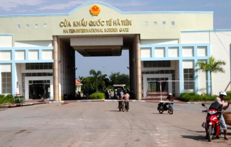 dai-ly-ban-mo-boi-tron-grenvo-tai-kcn-cua-khau-ha-tien