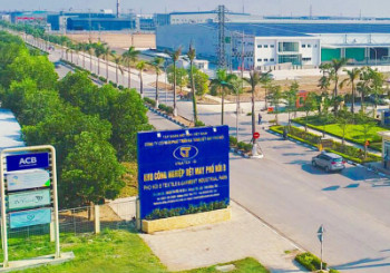 dai-ly-ban-mo-boi-tron-grenvo-tai-kcn-pho-noi-b-hung-yen