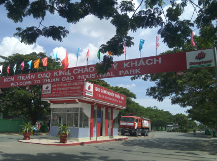 dai-ly-ban-mo-boi-tron-grenvo-tai-kcn-thuan-dao-long-an