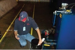 kiểm tra lưu lượng dầu thủy lực