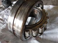 Nguyên nhân gây bể bạc đạn hỏng vỡ vòng bi do dầu mỡ bôi trơn