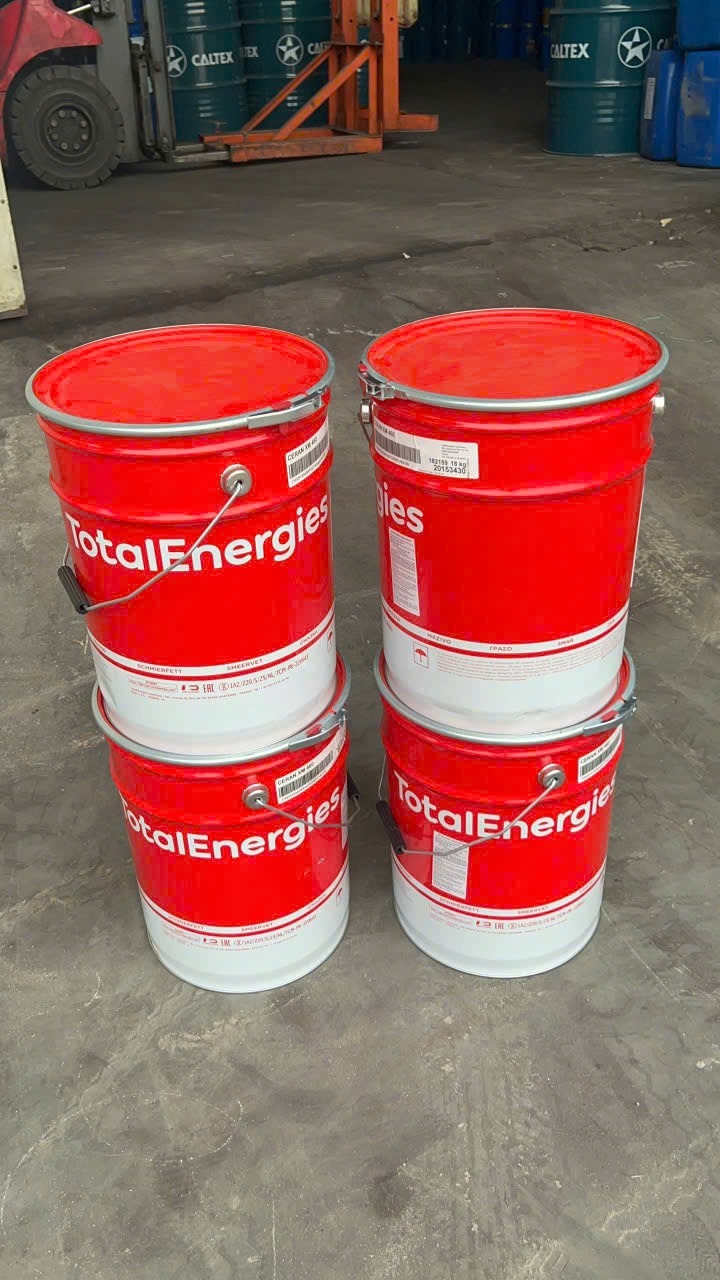 Mỡ thực phẩm TotalEnergies – Nevastane XS 80: Giải pháp bôi trơn cao cấp cho ngành thực phẩm