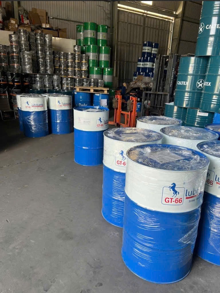 Dầu Bánh Răng GT Industrial Gear Oil EP 320: Giải Pháp Bảo Vệ Hệ Thống Truyền Động Tối Ưu