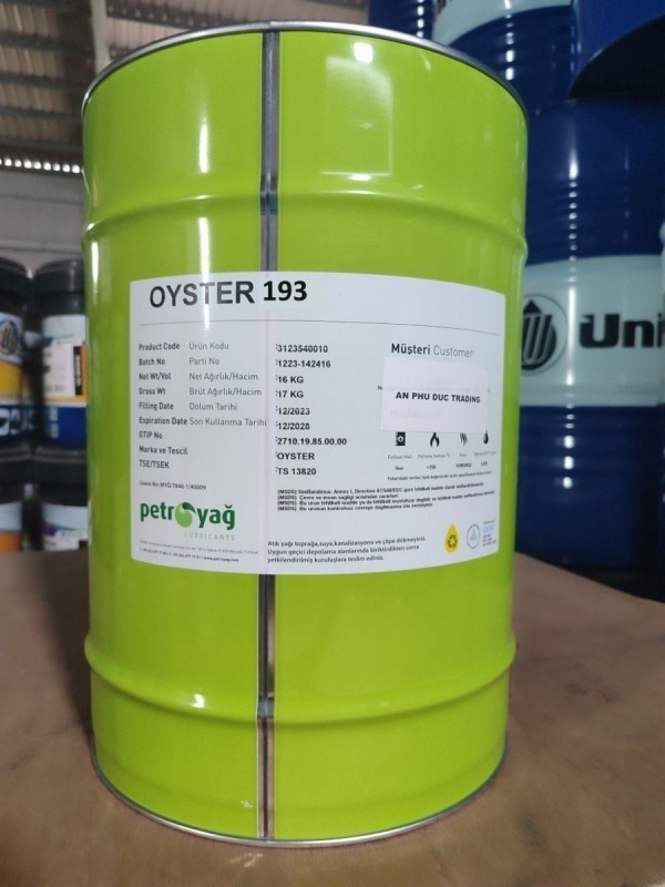 Dầu trắng (White Oil)/Dầu Paraffin Petroyag Oyster 193