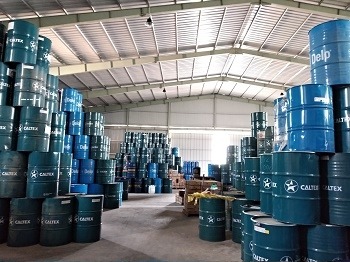 dầu thủy lực máy xúc lật và cần cẩu