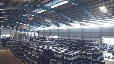 kho dầu tổng hợp và dầu gốc khoáng